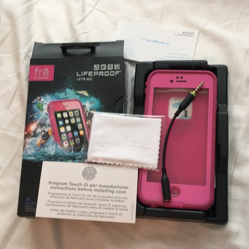 Life proof for iPhone 6 and 6S